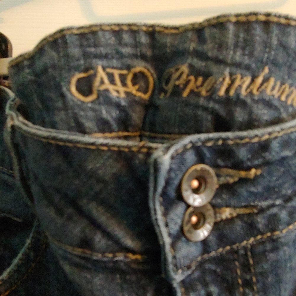 Jeans - Picture 3 of 6